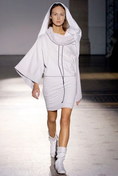 Look 14